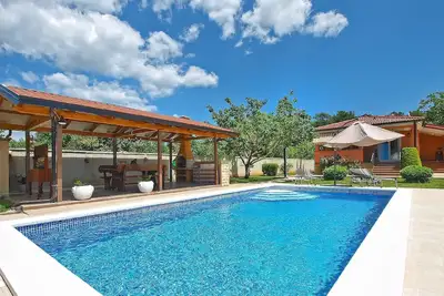 Image de Maison de vacances Pula pour 1 - 6 personnes avec 2 chambres à coucher - Maison de vacances