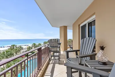 Image de Westwinds Sandestin Beach Front 2 King Bedrooms Over The Pool Open For Easter!
