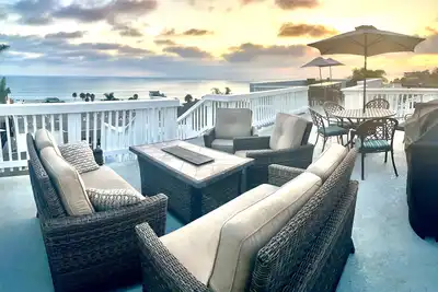 Image de San Clemente's \"Jewel\" - Blue Whale Inn #D