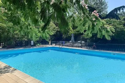 Image de Villa Amarena F: A graceful apartment in the characteristic style of the Tuscan countryside, with Free Wi-Fi.