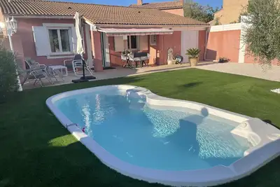 Image de Maison individuelle avec piscine chauffée