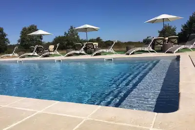 Image de Fonclaire Holidays - Carper's Rest Lake View