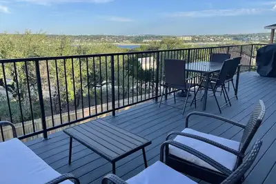 Image de Panoramic Lake Travis View in Lago Vista