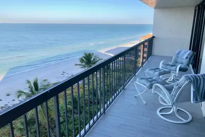 Image de Beachfront Luxury: Your Dream Condo Awaits at Ambassador on Bonita Beach