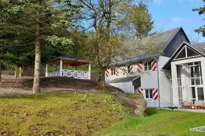 Image de Vacation home for 12 people, 8 rooms, 4 bathrooms with fireplace and large lounge