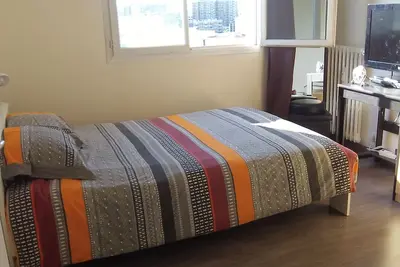 Image de Chambre à louer dans un appartement, avec place de parking sécurisée