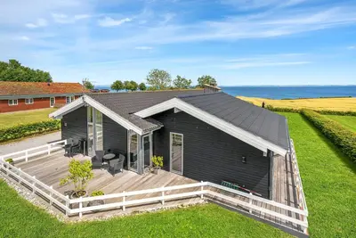 Image de Superbe maison Ă Sydals avec sauna
