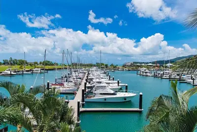 Image de Marina Views at The Boathouse
