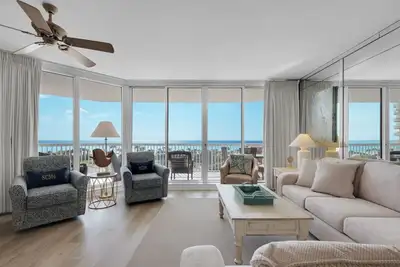 Image de Gulf And pool views at Silver Shells Beach Resort and Spa- St Croix 504