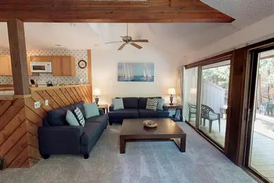 Image de Harbor Cove! 5 Bedroom! #82 Ski, Golf, Shop!
