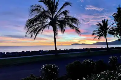 Image de Bella Ohana Ocean views over the coral sea relax in the spa on sunset