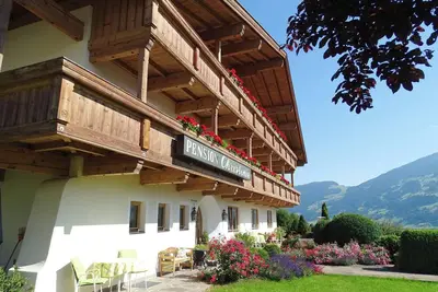 Appartement à Sportpension Christina à proximité des stations de ski