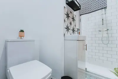 Image de Entire House With Parking In Rugby