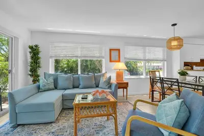 Image de Enjoy our 2 bedroom, 2 bath ground floor apartment in West Boca Raton
