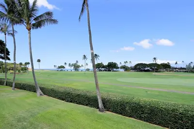 Image de Frontline Ocean & Golf Course Views, Luxuriously Remodeled: Maui Eldorado J207
