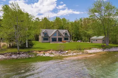 Image de Timber Point – Secluded Waterfront Oasis