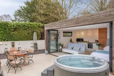 Image de 1 Church Cottages and The Garden Room are two beautifully completed properties