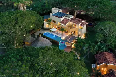 Image de Exclusive Villa inside Gated community with ocean views