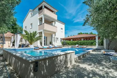 Image de Villa Ines with large pool, sauna and fitness room