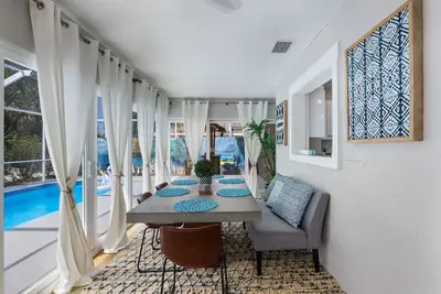 Image de Cozy Beach House w/ Pool