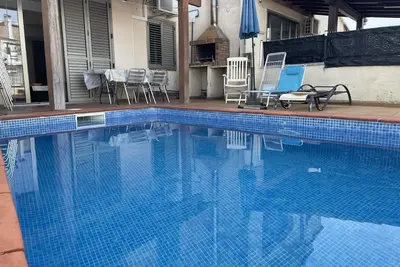 Image de Casa de 4 habitaciones, 2 baños, piscina privada, amarre, wifi