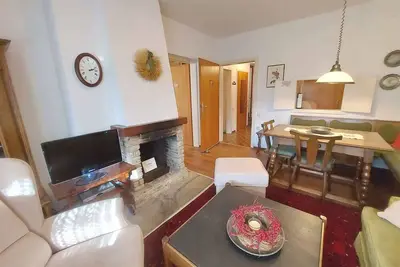 Image de Maison de vacances à deux étages et rustique