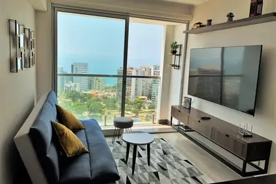 Image de Ocean-view Rooftop Equipped Apartment by SweetHome