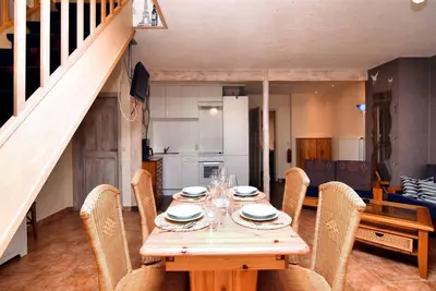 Image de Maison de vacances א Saint-Vith avec terrasse