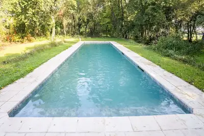 Image de Maison Gare à Liglet avec Piscine Privée