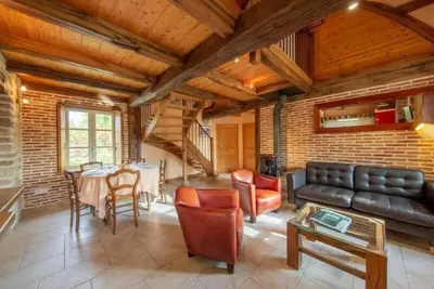 Image de Gîte rural de charme avec sauna, forêt à proximité et prairie avec chevaux