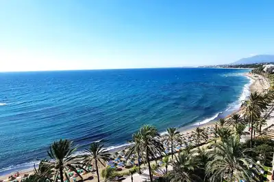 Image de Skol 709 - Duplex 1 Bedroom in Skol Marbella with Gibraltar and Sea Views