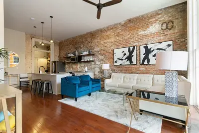 Image de Panoramic Balcony with views of French Quarter & Frenchmen Street
