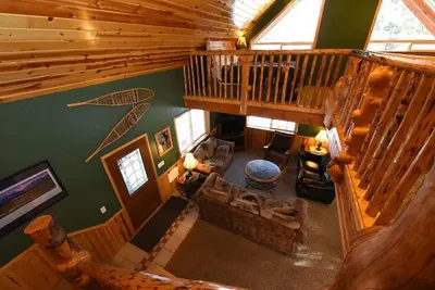 Image de Ponca Inn | Cabin in the Woods | Near Yellowstone | Sleeps 10