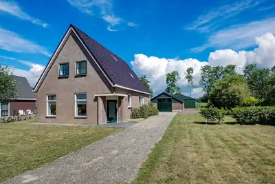 Image de Maison de vacances א Langezwaag avec terrasse
