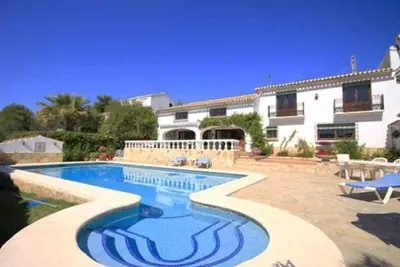 El Delfin - Quatre Chambres Villa, Couchages 8