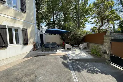 Image de Biarritz: Maison de charme avec cour et parking