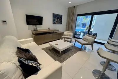 Image de Modern Condominium at Waykiri Condo A-07 nex to pool