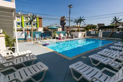 Image de Daytona Inn and Suites - One Bedroom Family Apartment