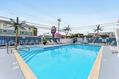 Image de Daytona Inn and Suites - Efficiency Queen