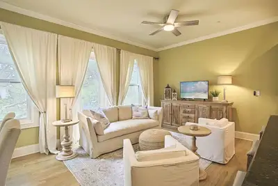 Image de Thirty Blu 10 - 30a, Heated Community Pool, Rooftop Terrace, Bikes Included!