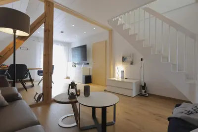 Image de Appartement de vacances confortable \"Goldener Mond\" avec Wi-Fi, balcon