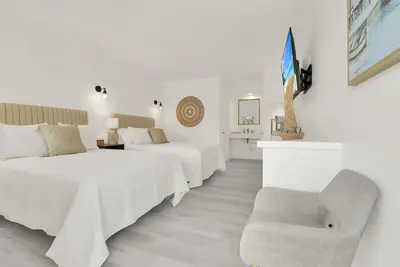 Image de Boutique Hotel 2 Double Beds 1 block to the beach!