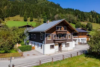 Image de Maison de vacances indépendante avec sauna