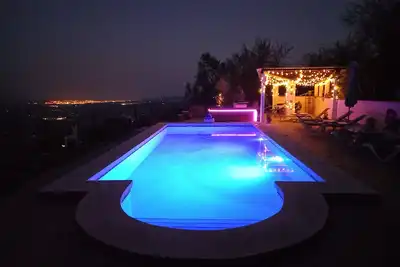 Image de Great 2 Bedroom Apartment with wonderful views, Swimming Pool and Jacuzzi