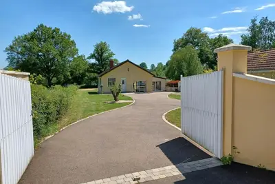 Image de La Maison du Lac - Thil Sur Arroux