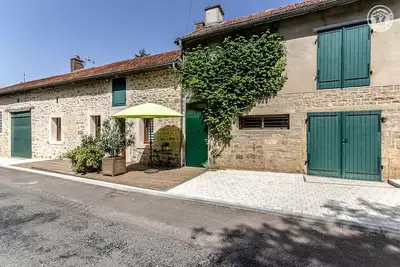 Image de le Château - Marmagne - Gîte