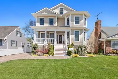 Image de Fabulous Large Beach Home 1-block from beach & boardwalk