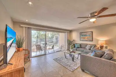 Image de Stunning Luxury villa \"Sandpiper\" across the street from the beach!