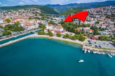 Image de Appartement de vacances Crikvenica pour 2 - 5 personnes avec 2 chambres à coucher - Appartement de v