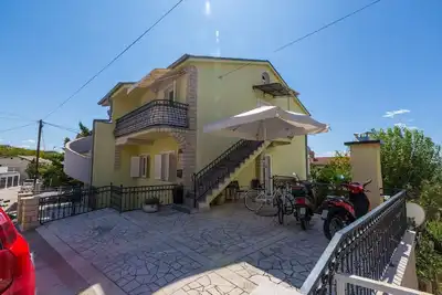 Image de Appartement de vacances Selce pour 2 - 5 personnes avec 2 chambres à coucher - Appartement de vacanc
